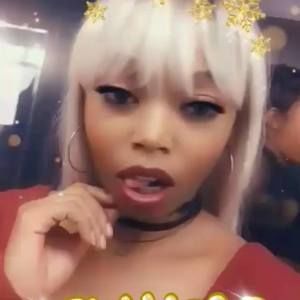 Meet your Posher, Taja